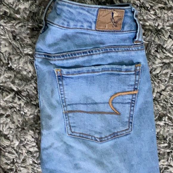 American eagle super stretch size 4 jeans - Picture 3 of 3